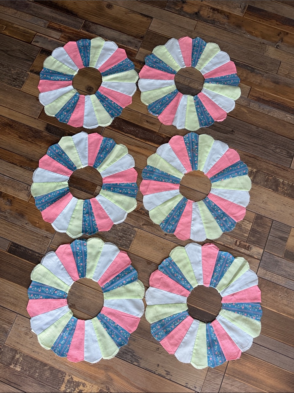 Set of 6 Unfinished Dresden Plate Quilt Blocks